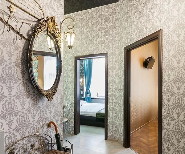 Austrian Leopolli Near Railway Station Apartamento Lviv