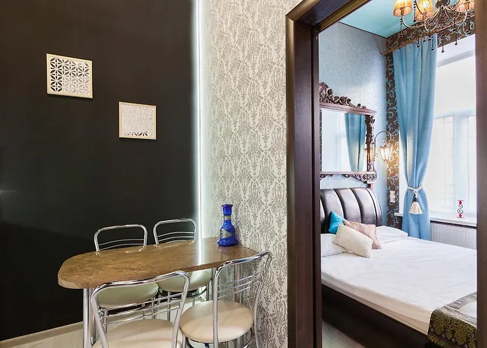 Apartman Austrian Leopolli Near Railway Station *